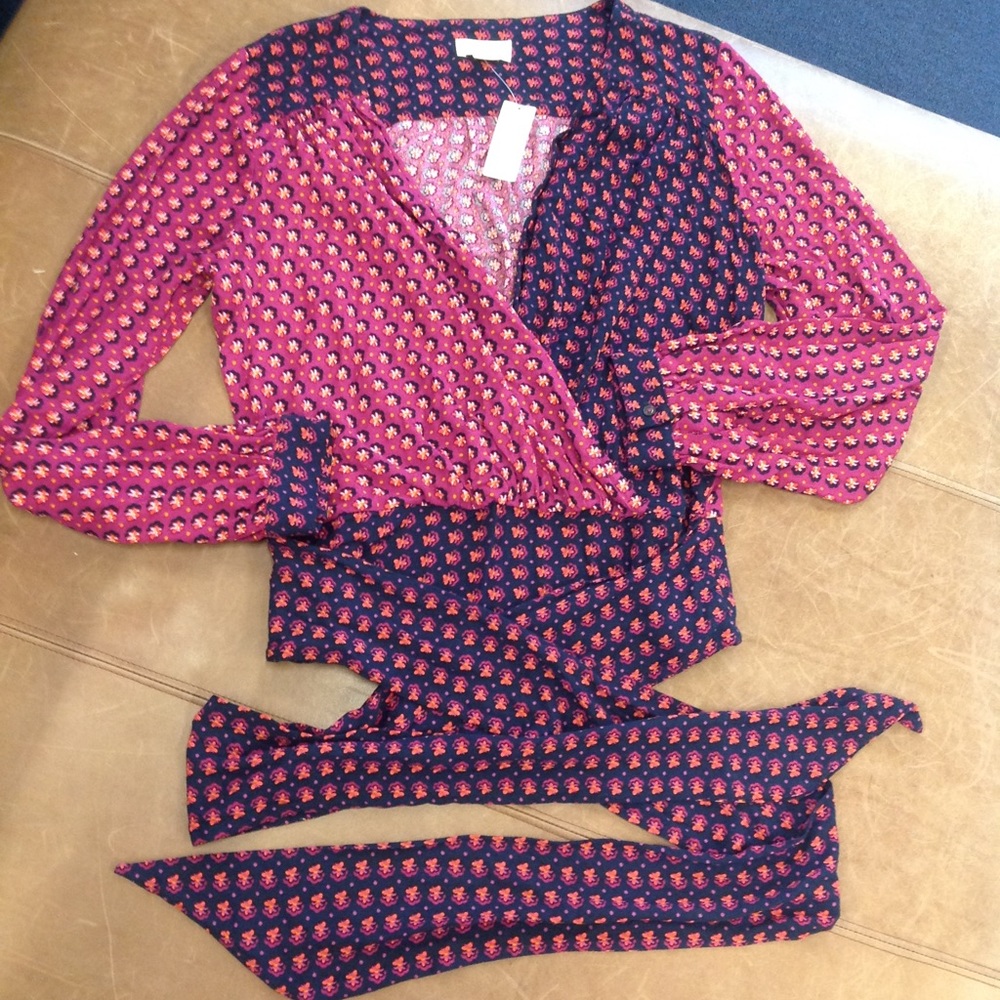 MAEVE WRAP TOP
